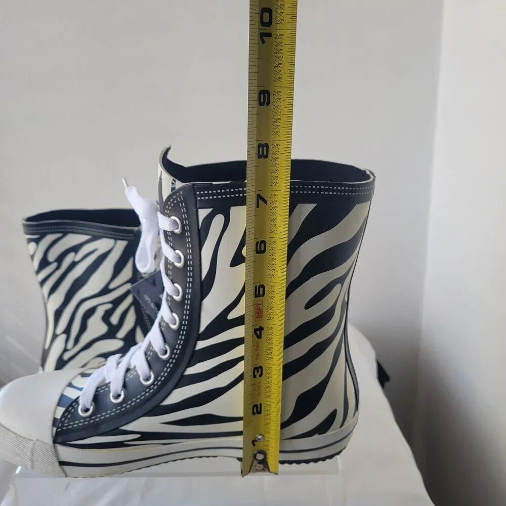 NWT - Elvetik Zebra Stripes Rubber Lace-up Boots Swiss Design (US Size 5)